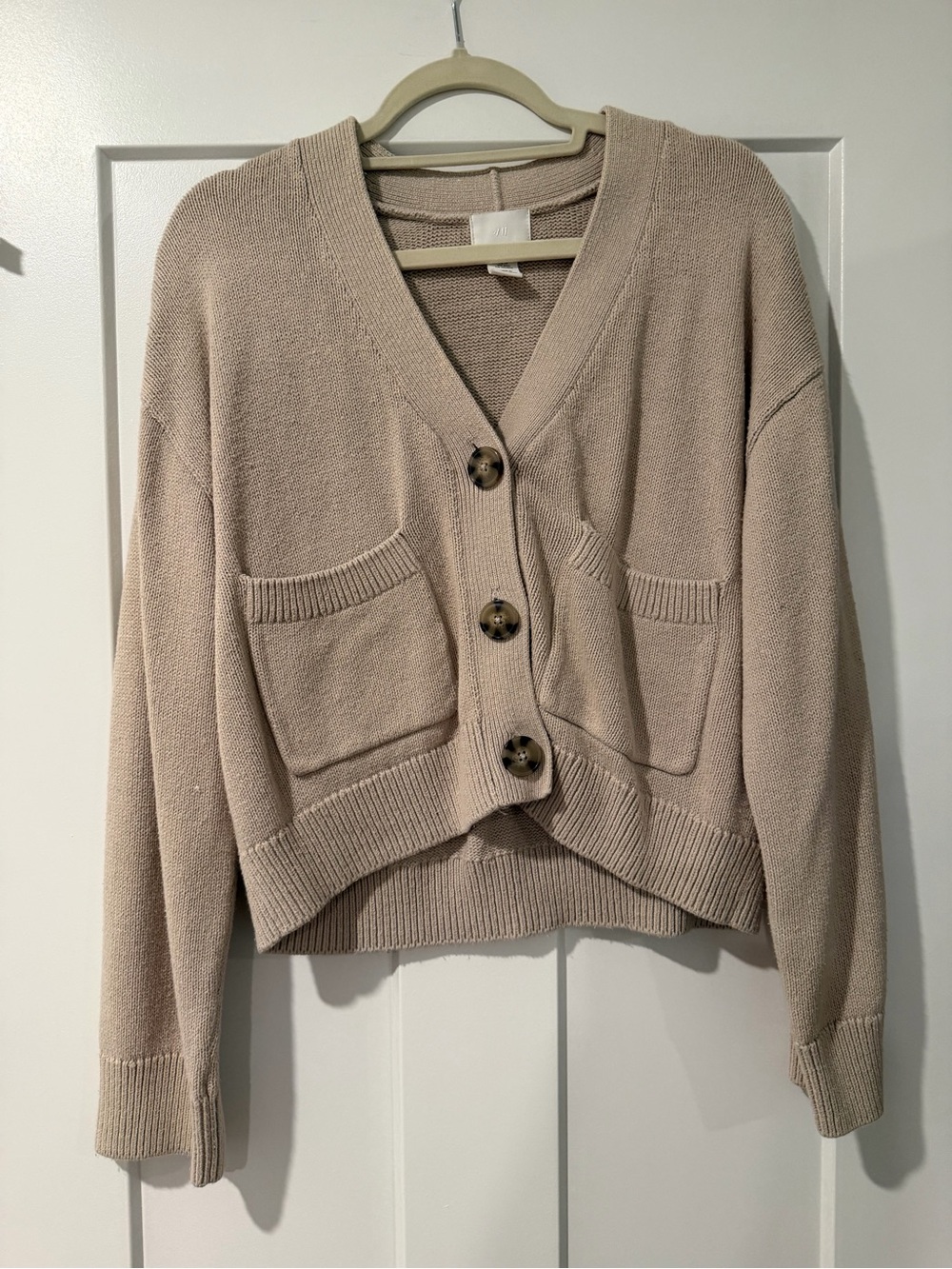 H&M Beige/Tan Cropped V-Neck Button Cardigan